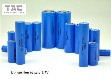 actionnent les batteries cylindrique 3.7v 2200mAh d'ion de lithium de la banque 3-5C 18650
