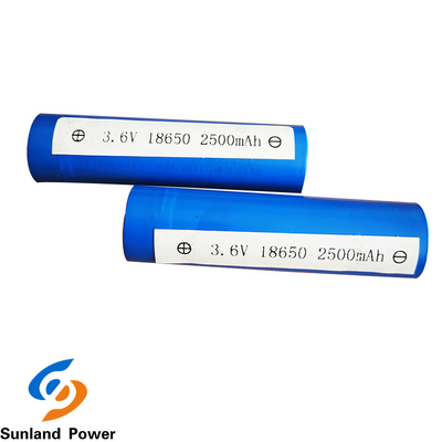 Lithium Ion Cylindrical Battery ICR18650 3.6V 2500mah de recharge avec le terminal d'USB