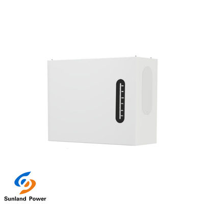 Système de stockage d'énergie de batterie à domicile de 40 V à 58,4 V à tension avec type de cellule chimique LiFePO4