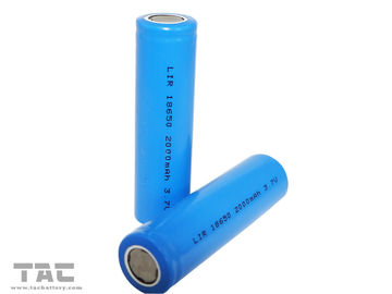 actionnent les batteries cylindrique 3.7v 2200mAh d'ion de lithium de la banque 3-5C 18650