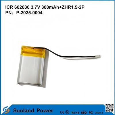 602030 3.7V 300mAh + ZHR1.5-2P Batterie de conception ultra-mince Compatibilité flexible pour divers petits appareils intelligents Écouteurs Bluetooth Appareils portables et équipements médicaux portables