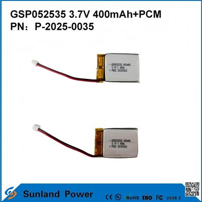 GSP052535 3.7V 400mAh+PCM Batterie utilisée dans les radios compactes bidirectionnelles, les enregistreurs vocaux, les mini-traqueurs GPS, les stylos intelligents et les appareils similaires