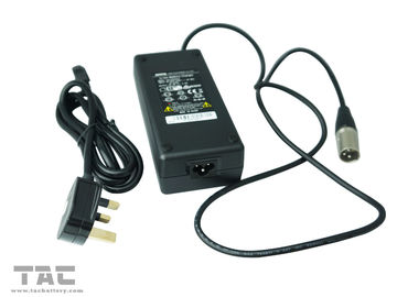 Vente à chaud Chargeurs de batterie portables 36V / 43.8V, Chargeur de batterie de moto personnalisé