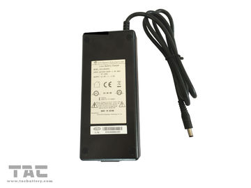 chargeurs de batterie portatifs de batterie au lithium du scooter 24V 2A 152*Mm*60mm*35mm