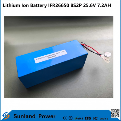 La batterie IFR26650 8S2P 25.6V 7.2Ah LiFePO4 est largement utilisée dans les systèmes de suivi solaire, les sources d'alimentation de secours de télécommunications, les instruments portables et les AGV compacts.